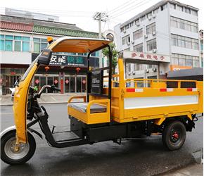 鄭州六桶電動(dòng)三輪車